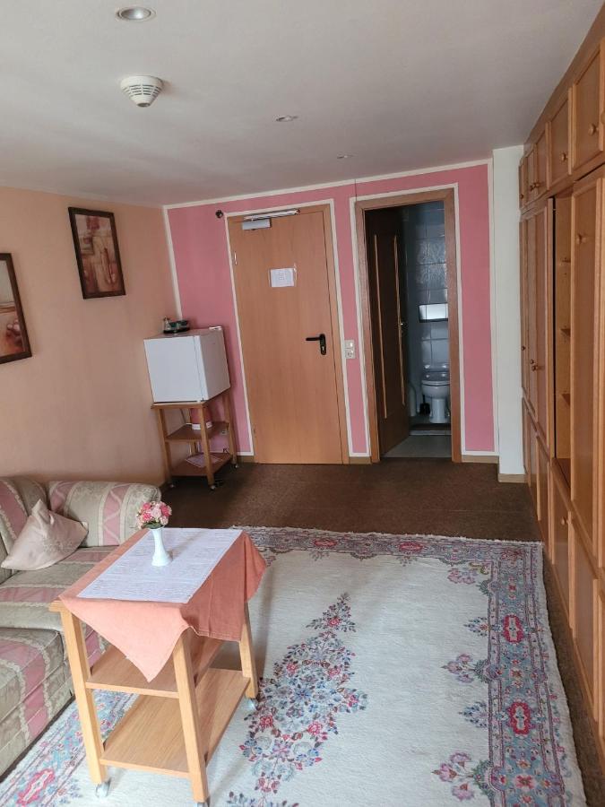 Gaestehaus Luise Bed and Breakfast Monschau Eksteriør billede
